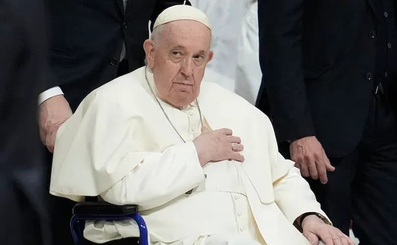 Vatican journalist says it's 'unthinkable' for Pope Francis to ever resume normal schedule