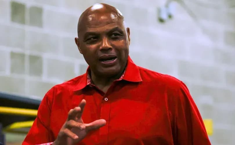 Charles Barkley says under no circumstances should men play against female athletes