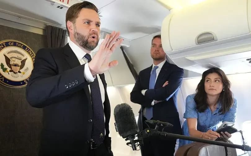 Pope Leo XIV meets with JD Vance, Marco Rubio following pontiff's opening Mass