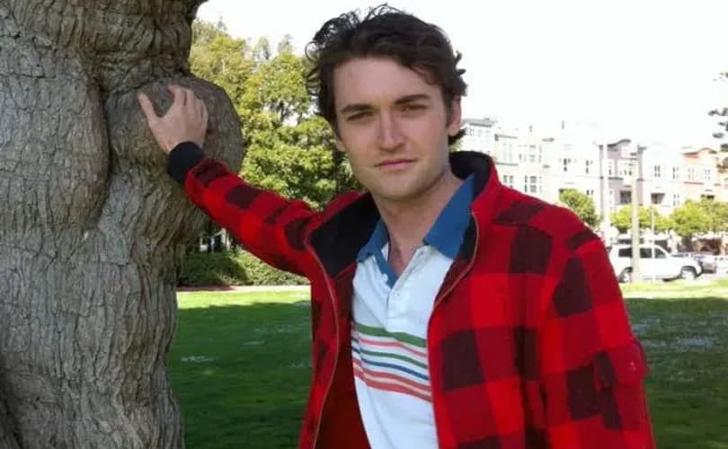 Trump pardons Silk Road founder Ross Ulbricht, fulfilling campaign promise