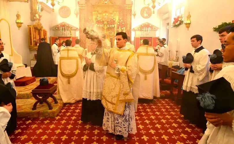 Please pray for this Latin Mass deacon who tragically died