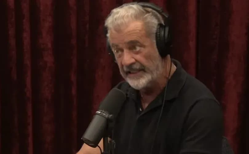 Mel Gibson tells Joe Rogan how lightning strikes on 'Passion of Christ' set deeply affected crew, cast