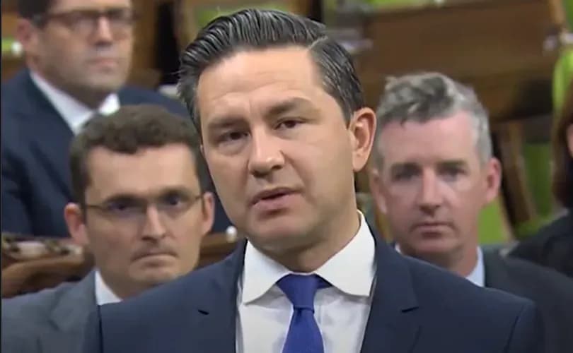 Poilievre demands Trudeau recall Parliament to deal with Trump tariff threats