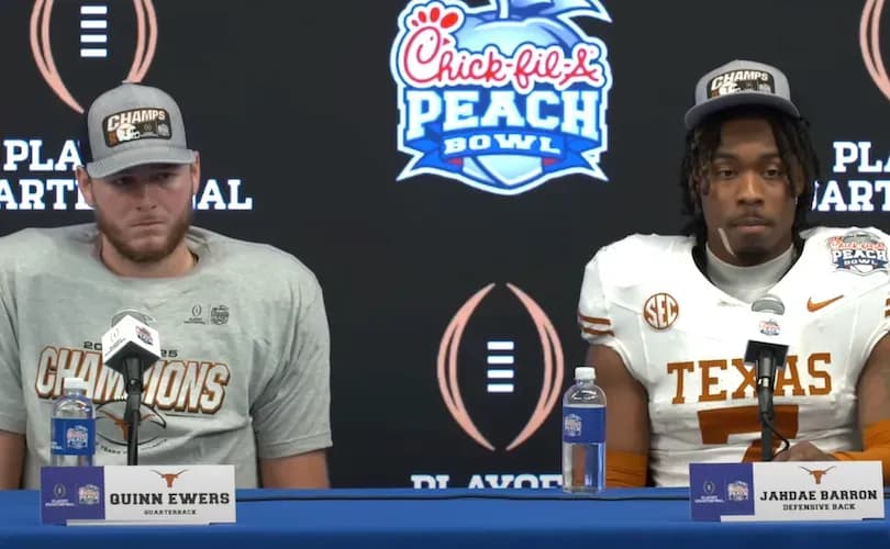 Texas college football players credit victory to Jesus, reveal 'domino effect' of conversions on team