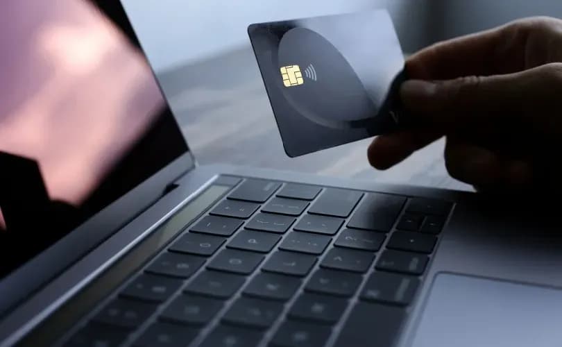 Liberal border bill could usher in cashless economy by outlawing cash payments