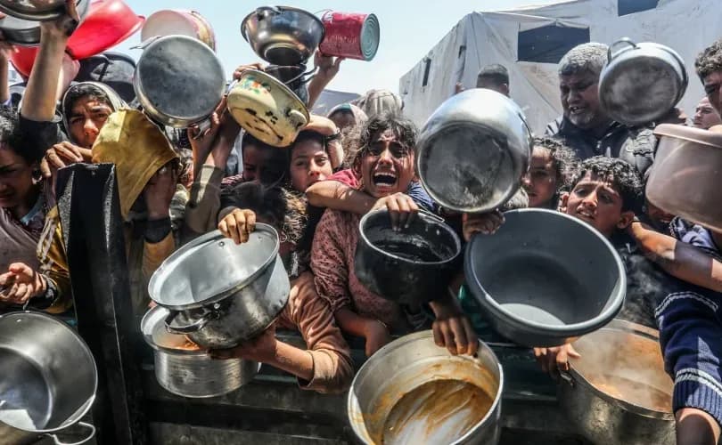 Israeli IDF kills one, wounds 48 others as mass of starving Palestinians seek food in Gaza