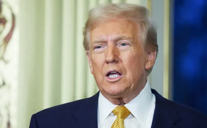 Deep State resistance: Almost half of federal employees say they will work against Trump
