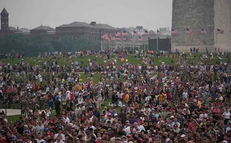 Anti-Trump 'Refuse Fascism' march fizzles as 250k patriots rally behind US military in DC