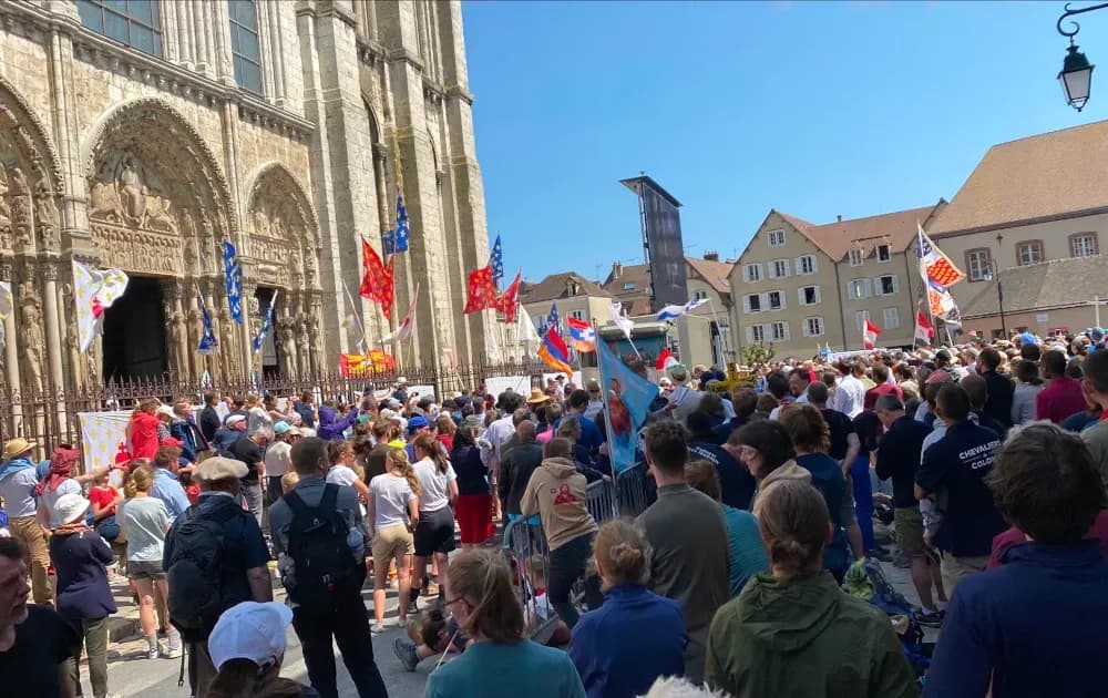 Latin Mass Chartres pilgrimage to proceed as normal after fears of ban