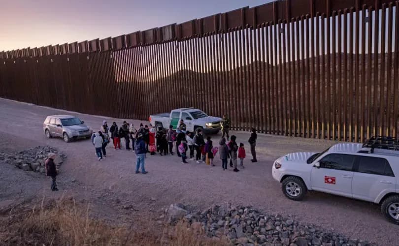 Catholic priest: Nobody has the right to violate another country's immigration laws