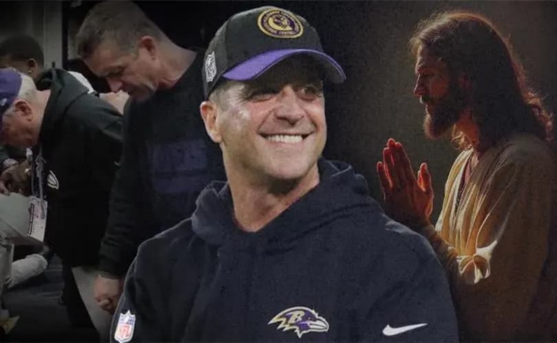 WATCH: Catholic NFL coach praises God, leads team in Our Father after victory