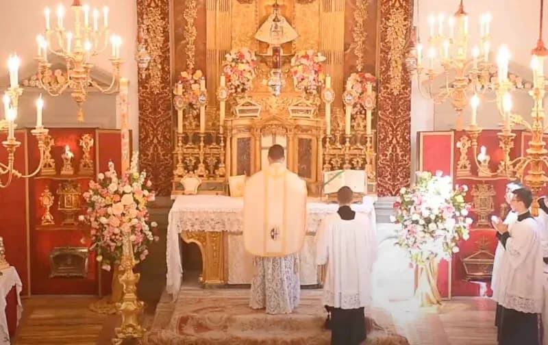Florida bishop preserves thriving Latin Mass community by establishing shrine