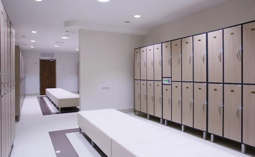Illinois school district says girls can change elsewhere if they don't like boys in their locker room