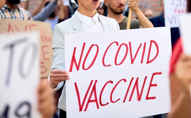FDA approves new mRNA-based COVID-19 vaccine from Moderna