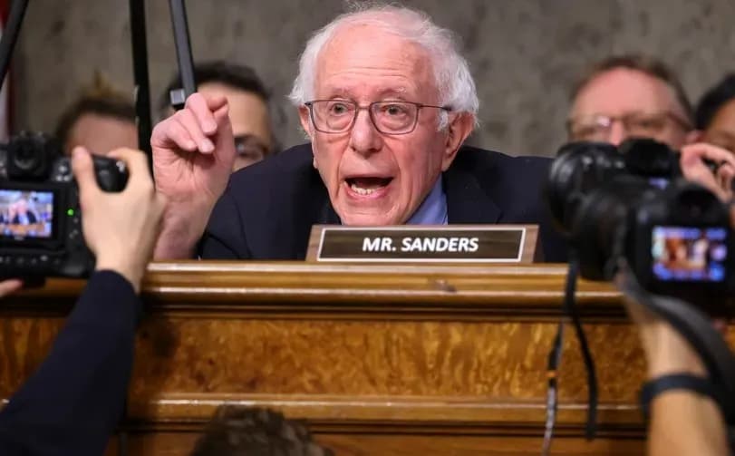 Bernie Sanders sarcastically thanks Trump for Mark Carney's win, Pierre Poilievre's loss