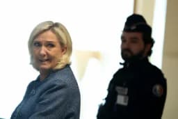Thumbnail for Anglican female 'bishop' concelebrates Mass as populism is canceled in Europe