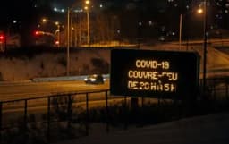 Thumbnail for Quebec constable who refused to enforce COVID curfew banned from policing for a year