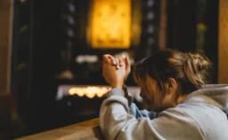 Thumbnail for Gen Z Catholics outnumber Anglicans 2 to 1 in the UK, study finds